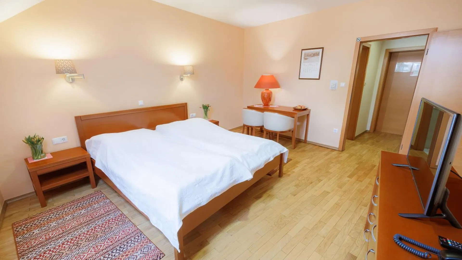*** Gostinjska kuća Pri Zabarju Bed & Breakfast Ljubljana Slovenia